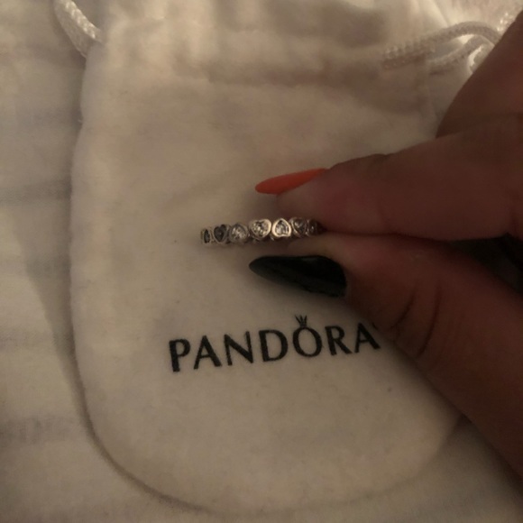 Retired Pandora Hearts Ring - Picture 1 of 3